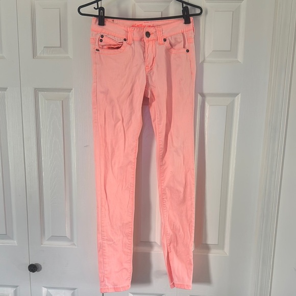Women's Peach Jeans - Picture 1 of 4